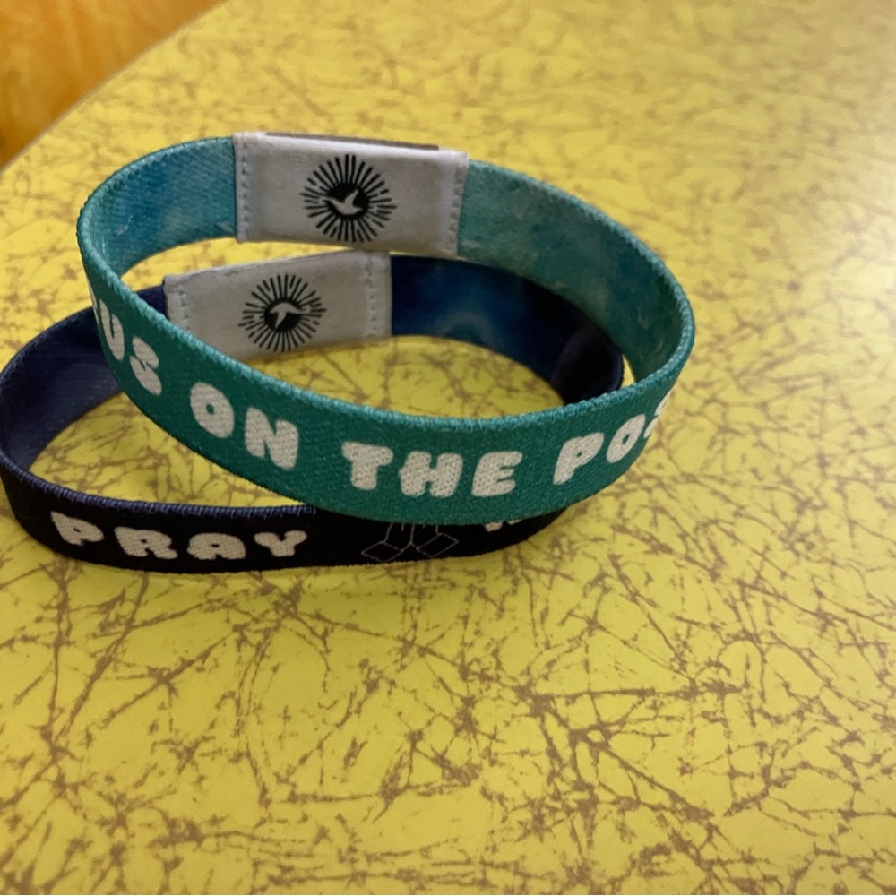FreeLuma Positivity and Christian Stretch Bracelets Interactive large